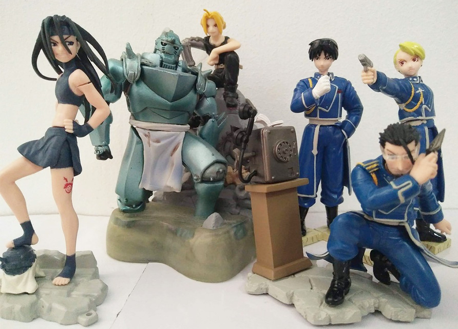 Classic figures in Japanese anime | 2-Clicks Collectible Figurines